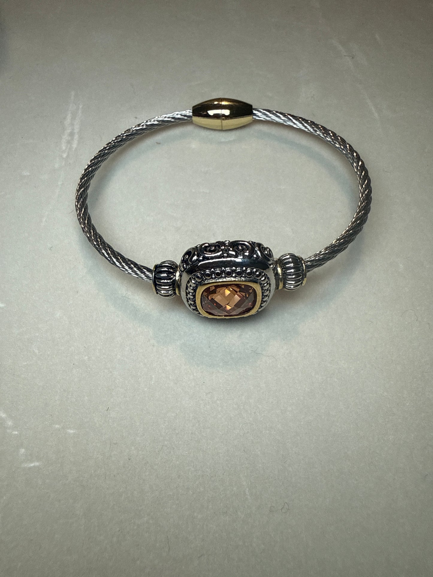 Nuban Bangle