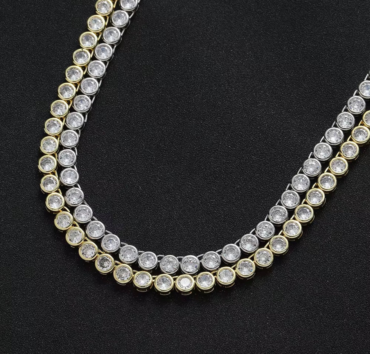 Chè Tennis Necklace