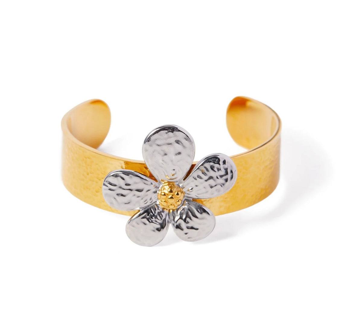 Anemone Bangle