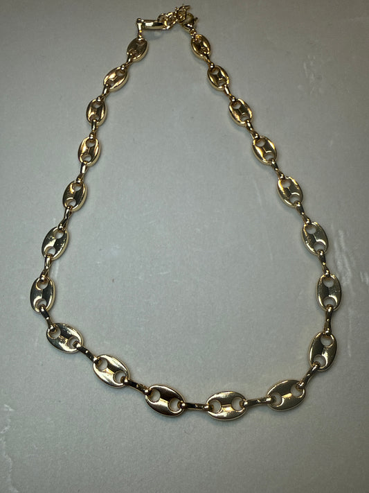 Bay Necklace