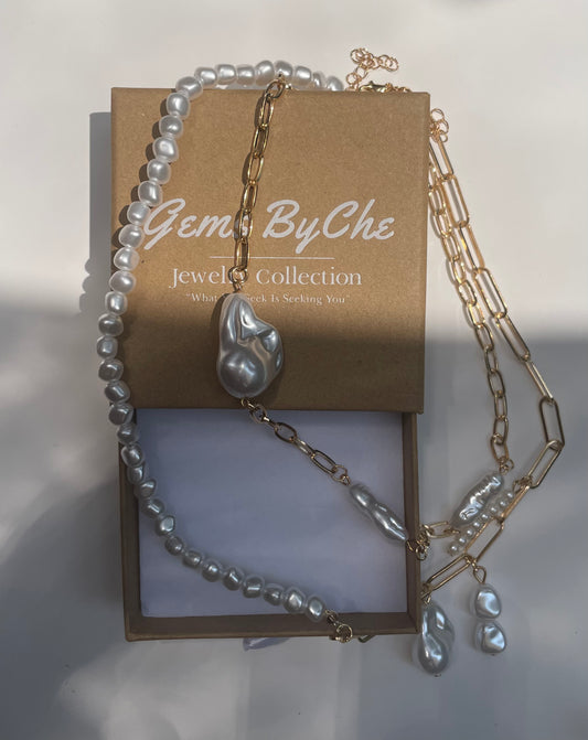 Link Pearl Necklace