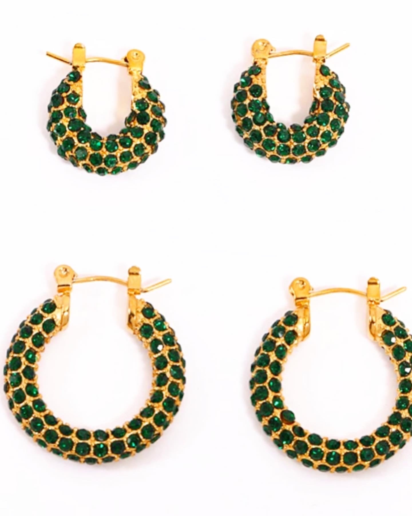 Fenet Green Hoops